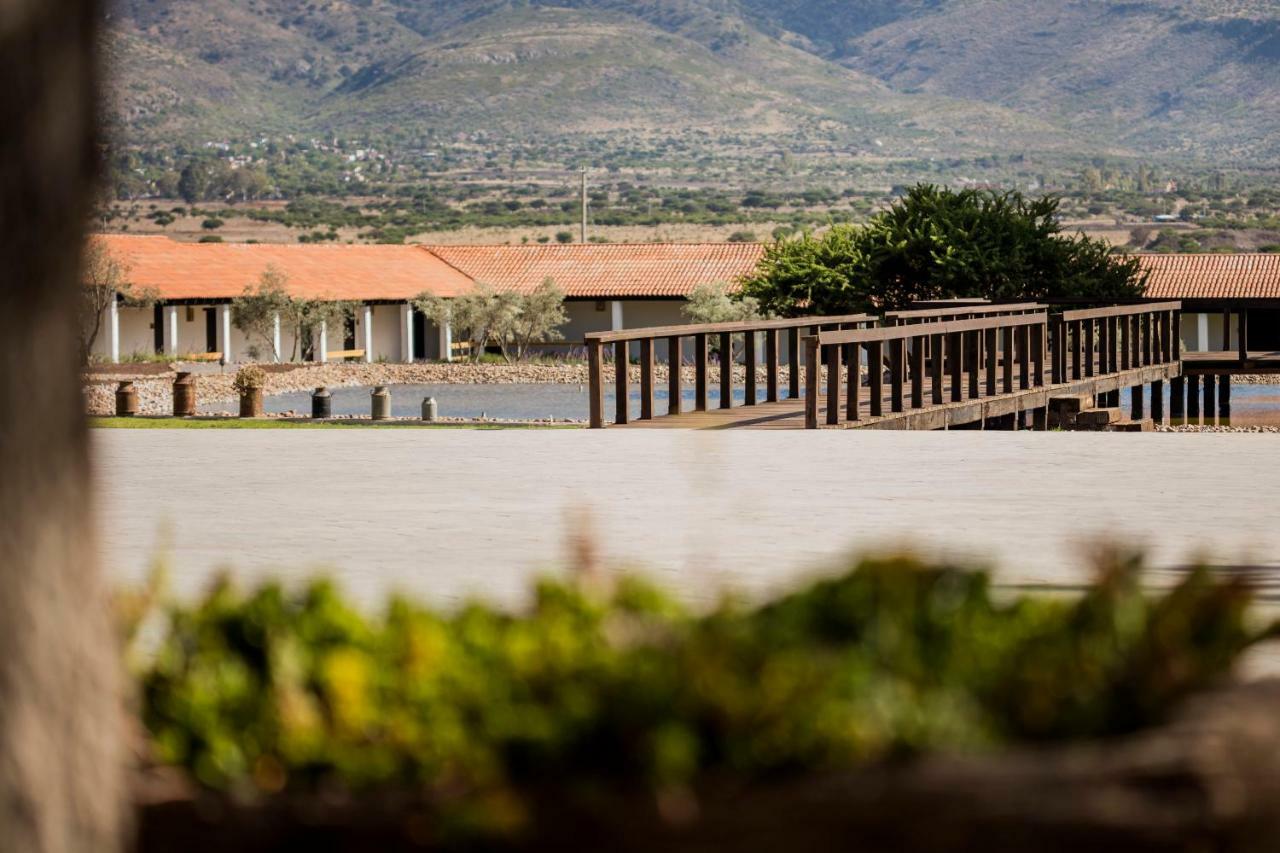 Hacienda Los Picachos Alcocer Ngoại thất bức ảnh