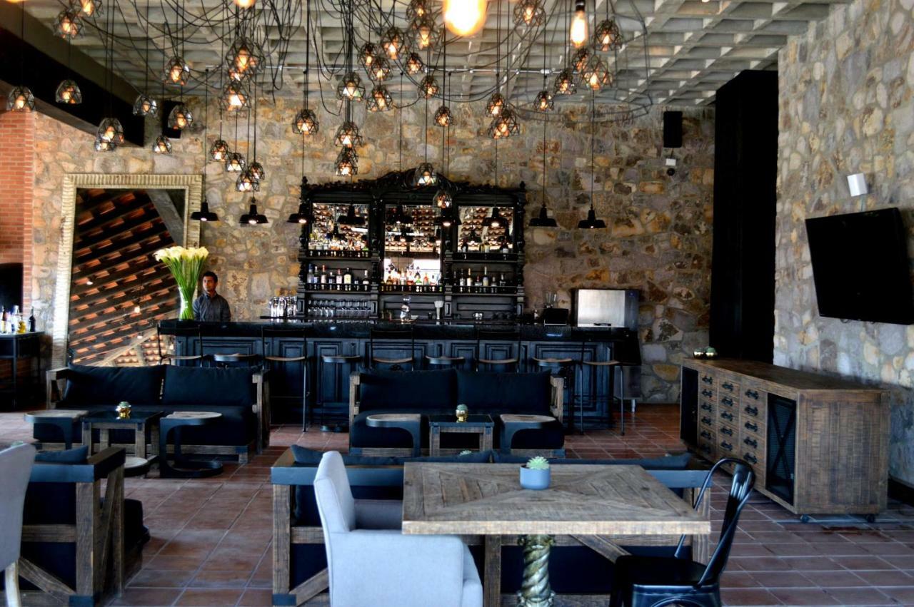 Hacienda Los Picachos Alcocer Ngoại thất bức ảnh